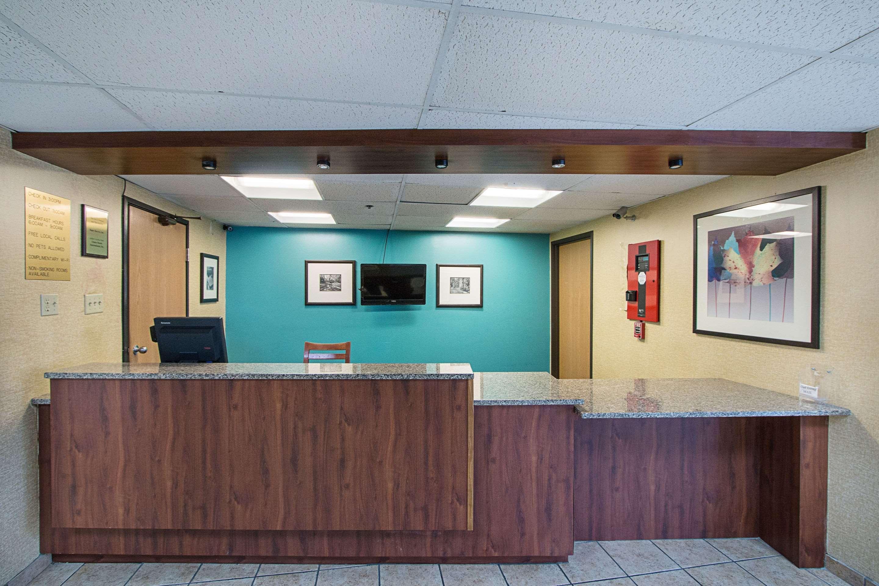 La Quinta Inn By Wyndham Austin Oltorf Exterior photo